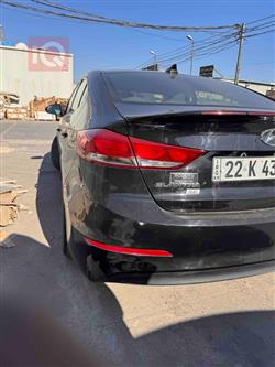 هیوندای ئەلەنترا